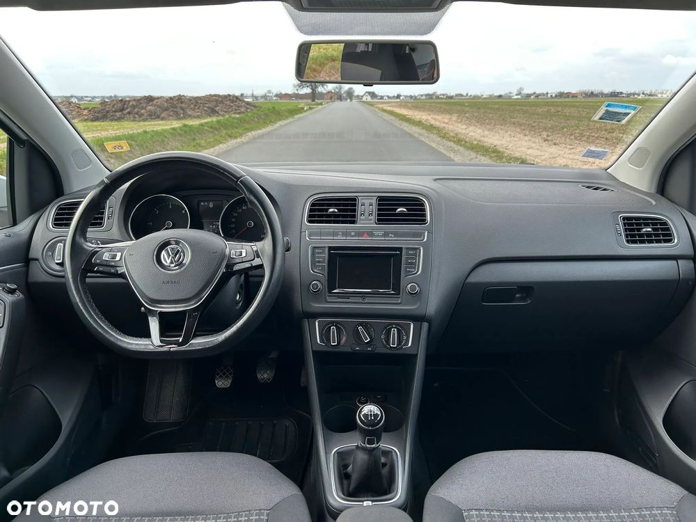 Volkswagen Polo 1.4 TDI (Blue Motion Technology) Comfortline - 9