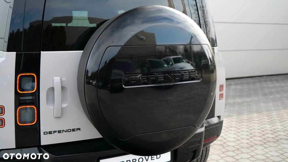 Land Rover Defender 3.0 D250 mHEV S - 11