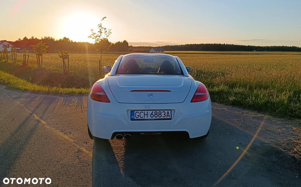 Peugeot RCZ 2.0 HDi FAP 165 - 8