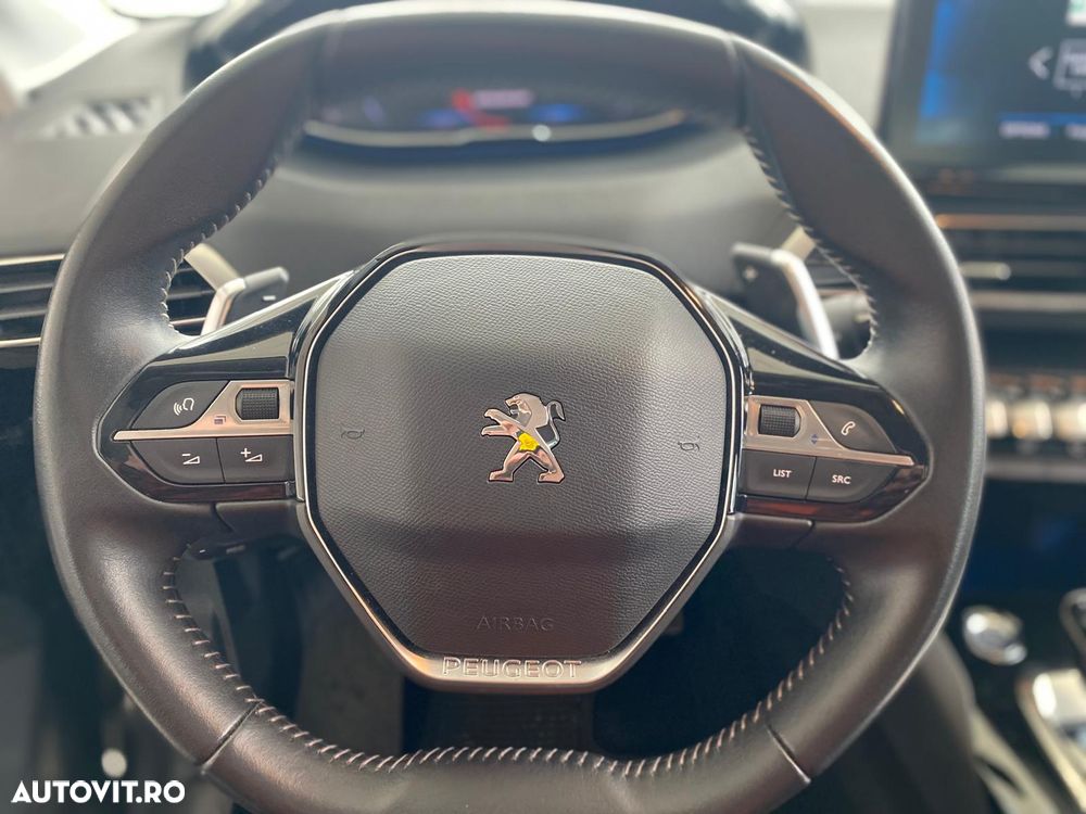 Peugeot 3008 1.2 PureTech 130 EAT8 Active Pack - 19