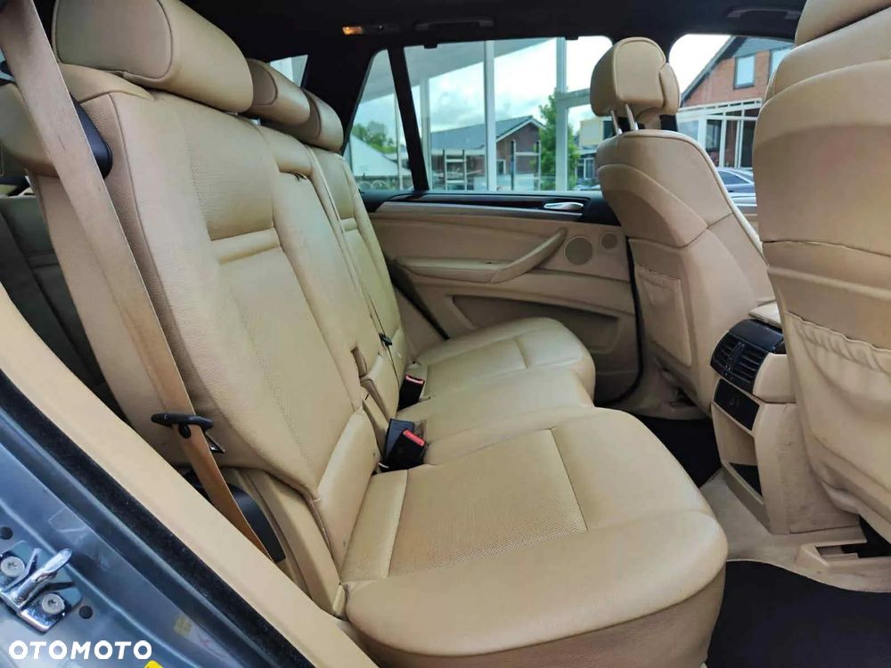 BMW X5 xDrive48i Edition 10 Jahre - 13