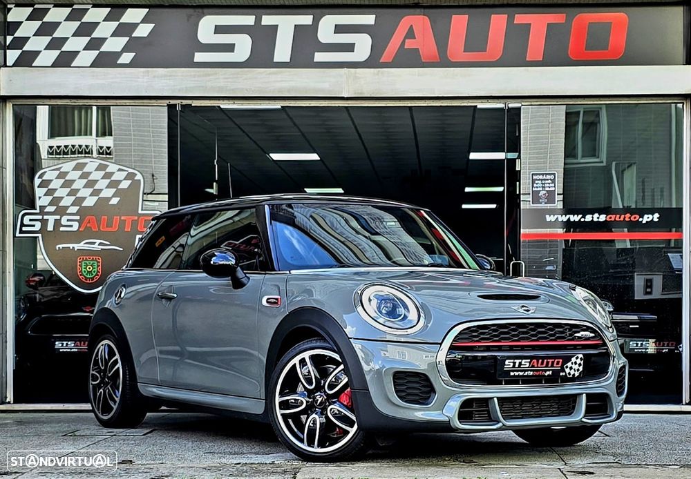 MINI 3 Portas John Cooper Works - 55