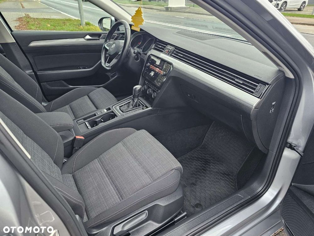 Volkswagen Passat Variant - 20