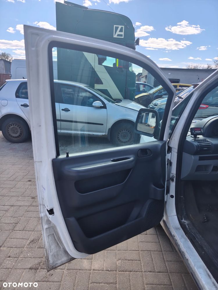 Citroen Jumpy 2005 2,0 d na części drzwi szyba maska paka lampa itp - 13