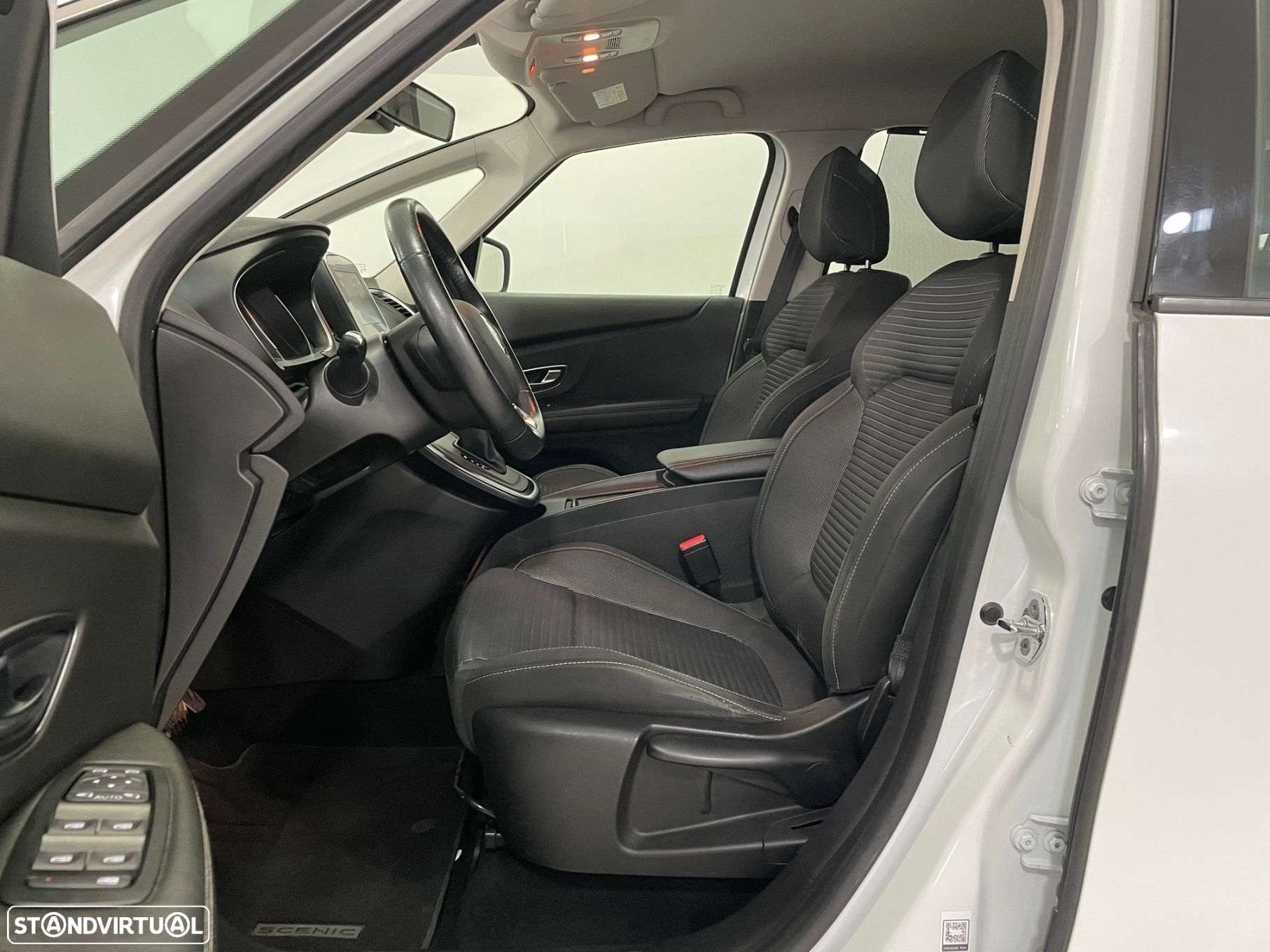 Renault Grand Scénic dCi 110 EDC Dynamique - 4