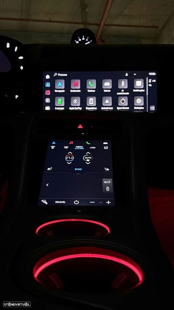 Porsche Taycan Cross Turismo 4 - 37