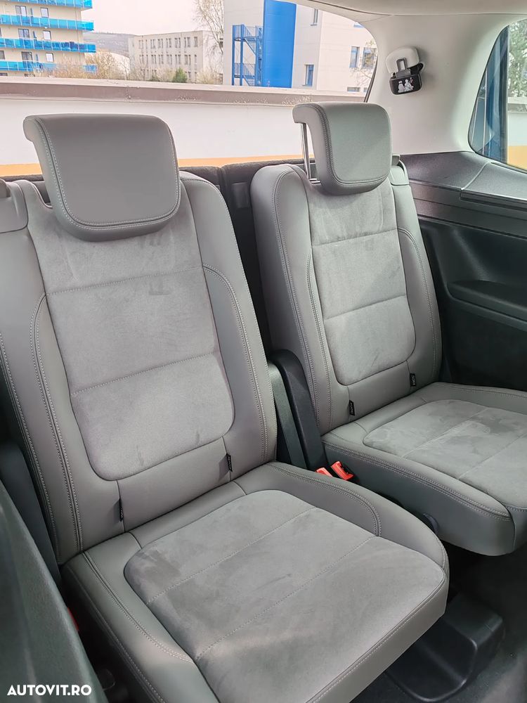 Volkswagen Sharan 2.0 TDI DSG (BlueMotion Technology) Highline - 35