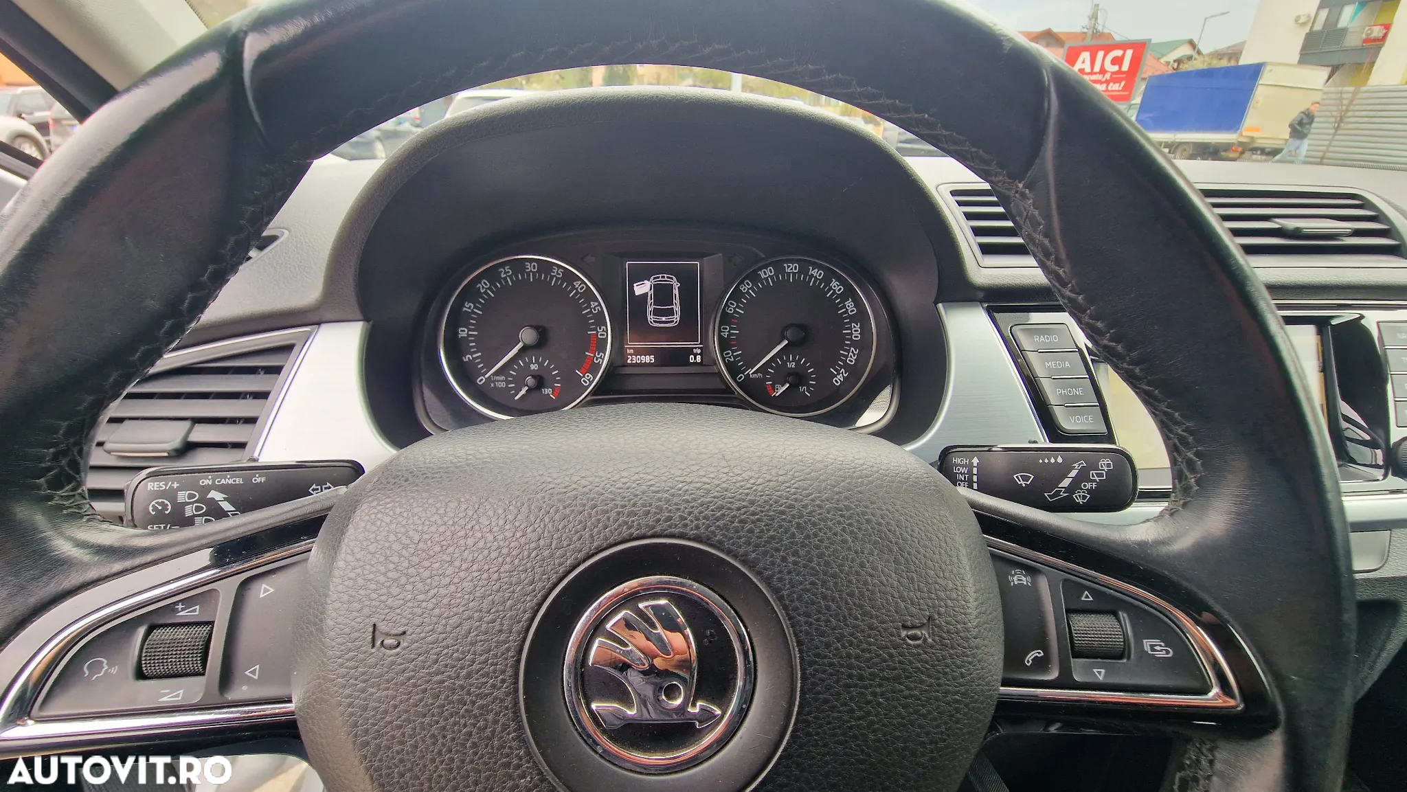 Skoda Fabia - 8
