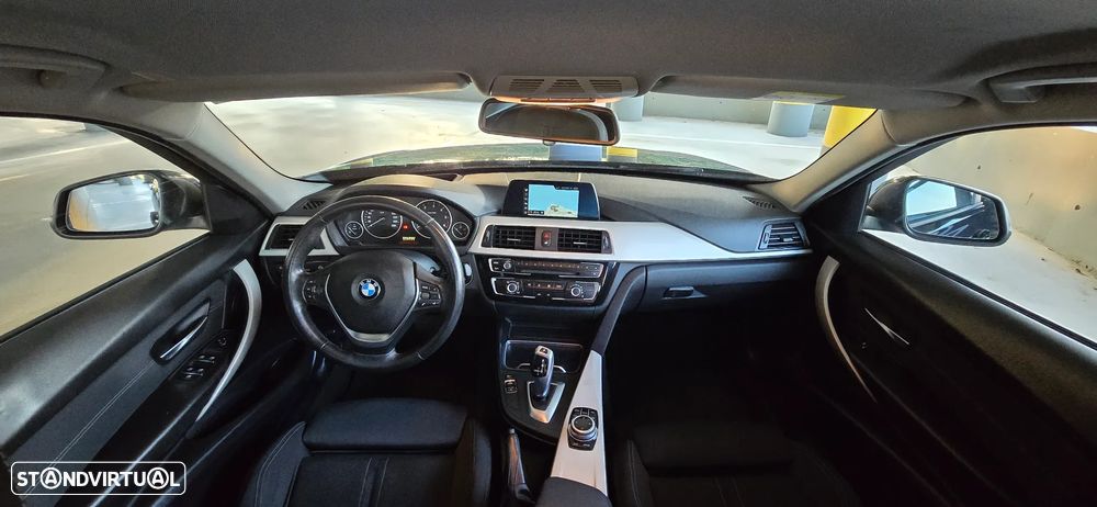 BMW 320 d Aut. Sport Line - 4