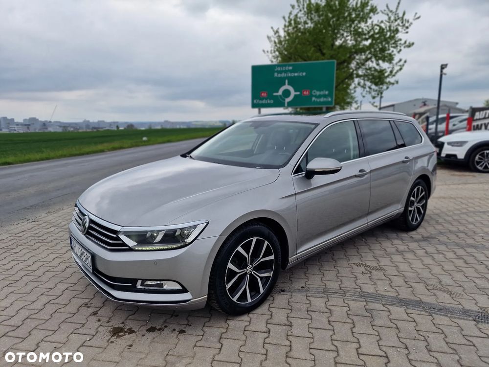 Volkswagen Passat 1.6 TDI (BlueMotion Technology) DSG Comfortline - 2