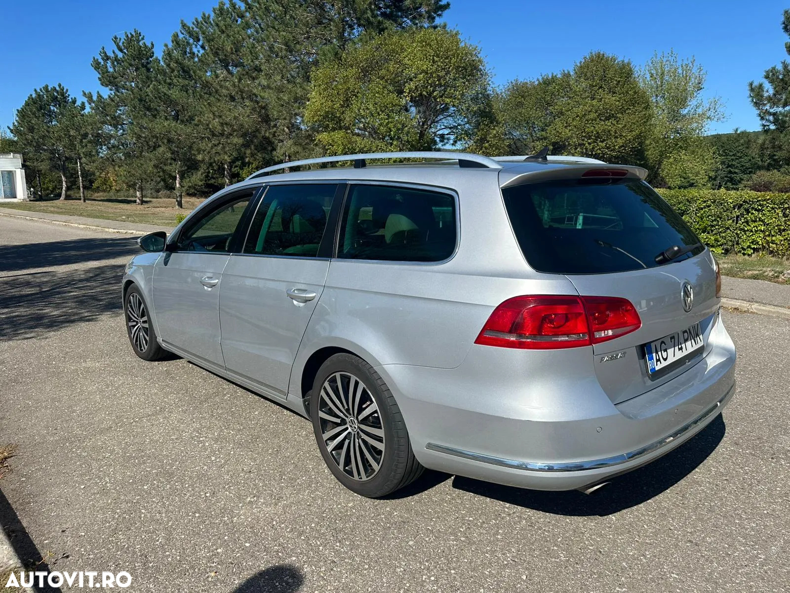Volkswagen Passat Variant 2.0 TDI 4Motion BlueMotion Technology DSG Comfortline - 2