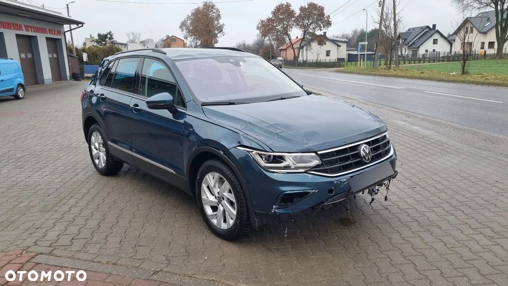 Volkswagen Tiguan 2.0 TSI 4Mot Life DSG - 2