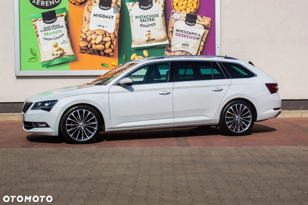 Skoda Superb 2.0 TDI L&K DSG - 2