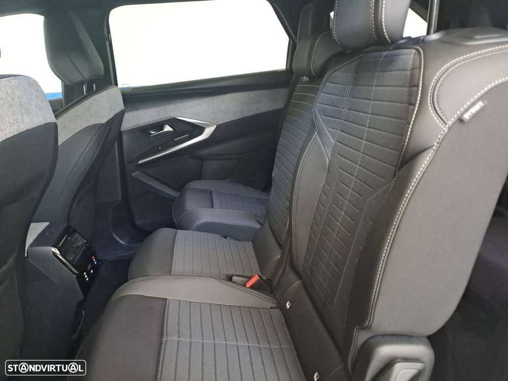 Peugeot 5008 1.2 Hybrid Allure e-DCS6 - 10