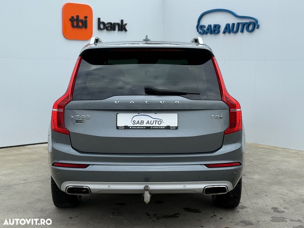 Volvo XC 90 T6 AWD Geartronic Momentum - 25