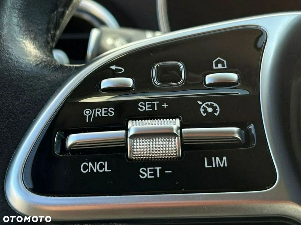 Mercedes-Benz GLC 220 d 4-Matic - 23