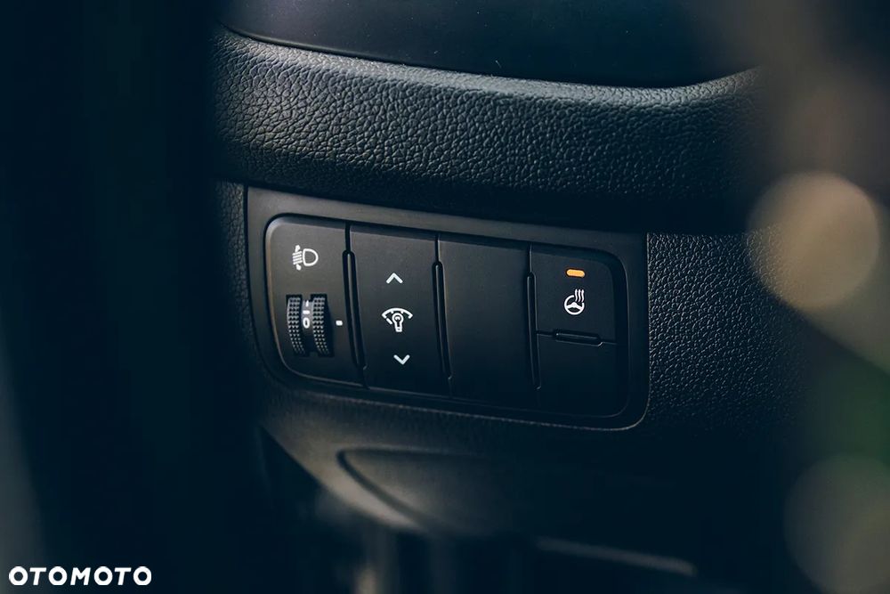 Kia Ceed - 24