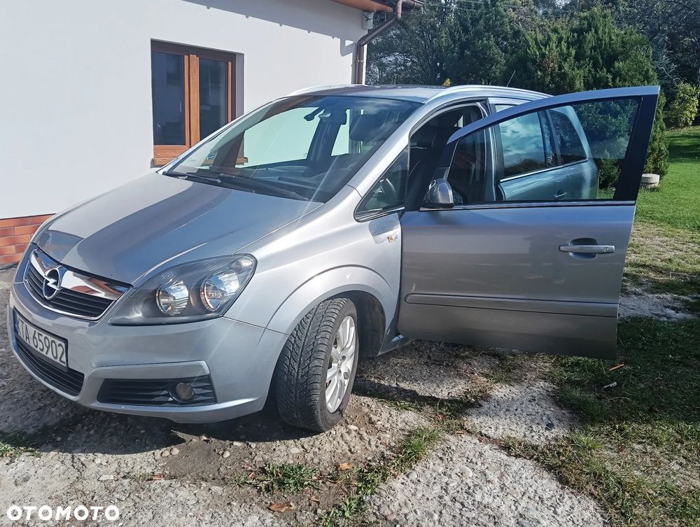 Opel Zafira - 7