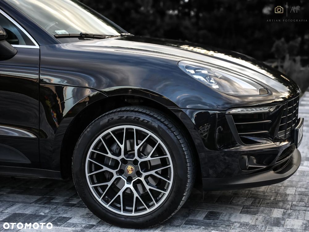 Porsche Macan - 16