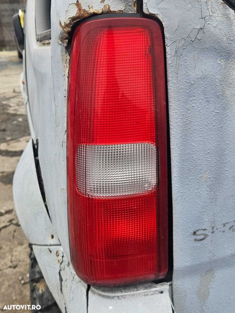 Stop stanga Suzuki Jimny 2003 - 1