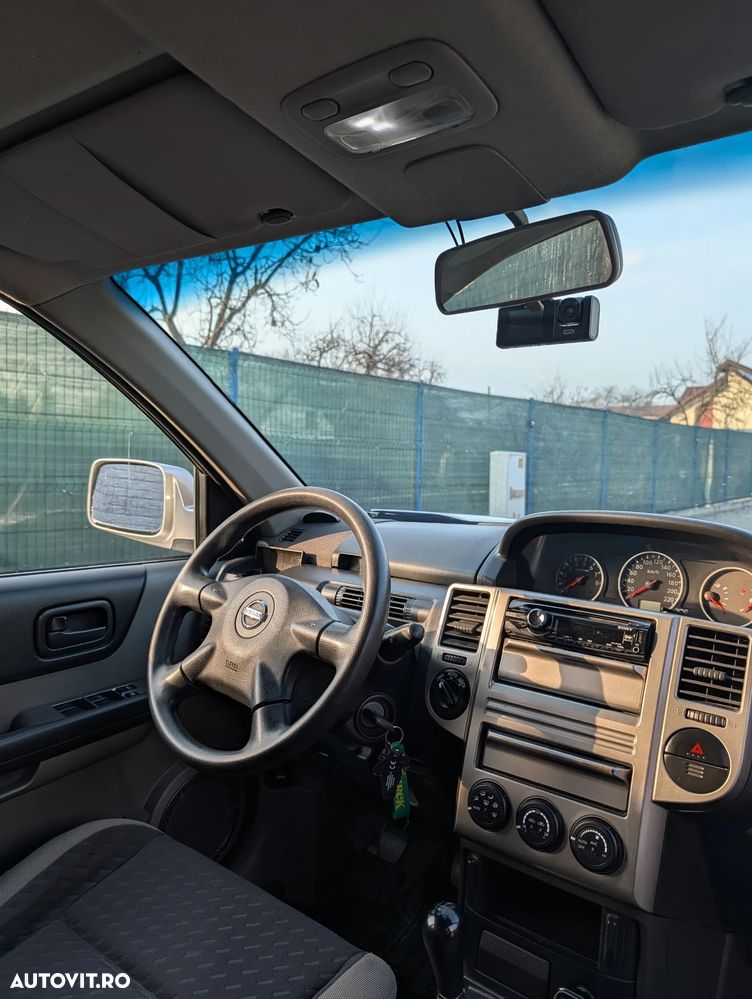 Nissan X-Trail 2.0 Sport 5u - 7