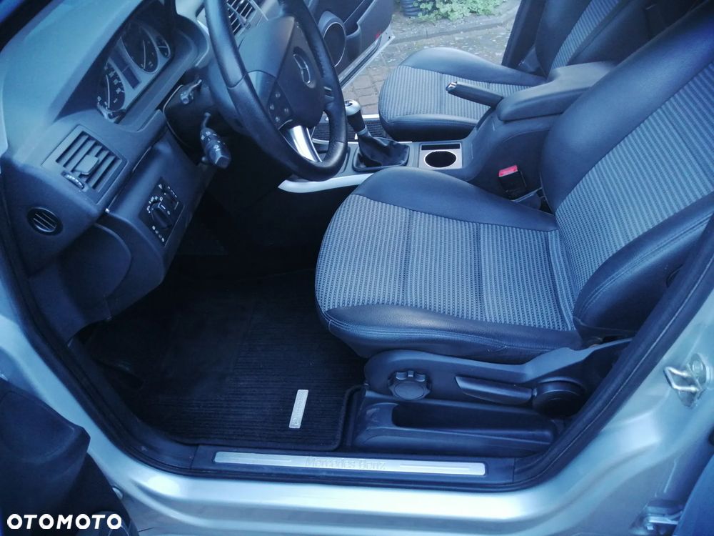 Mercedes-Benz Klasa B 200 - 15