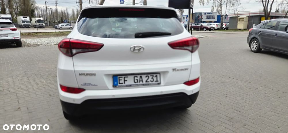 Hyundai Tucson - 12