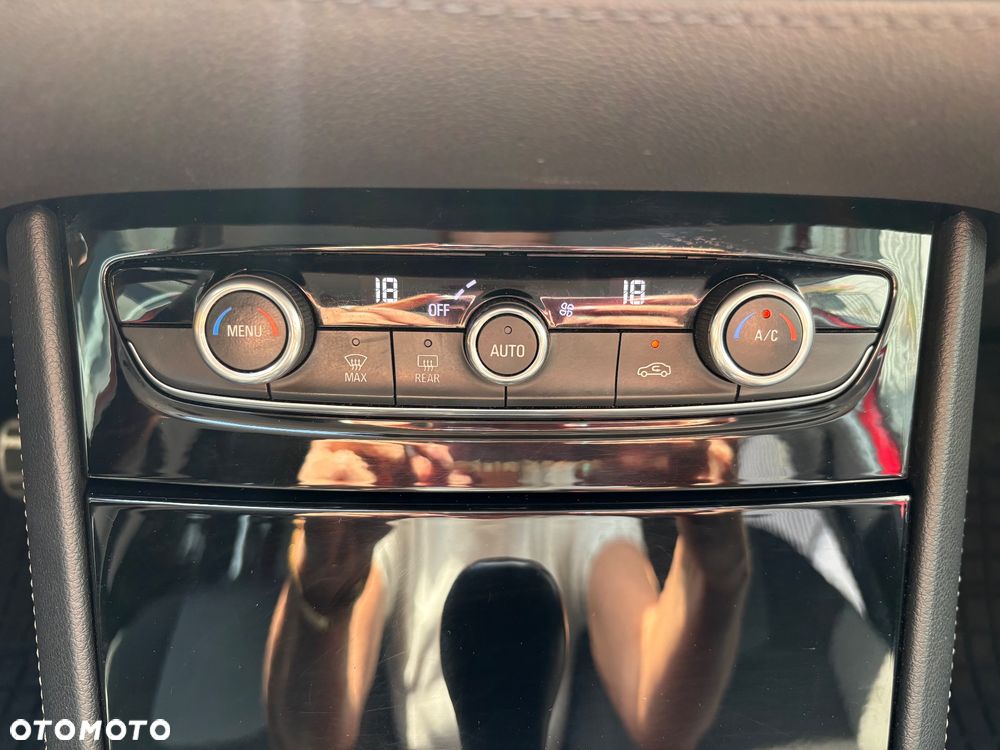 Opel Grandland X 1.2 T Elite S&S - 21
