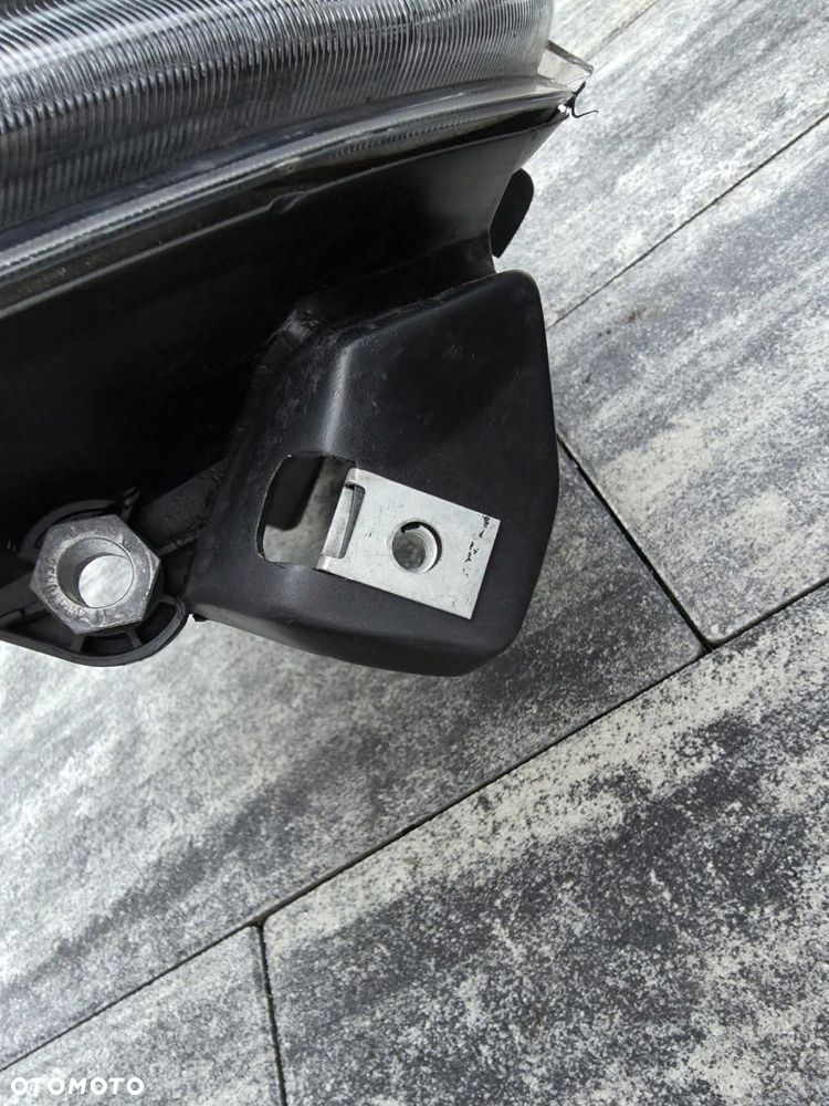 IVECO DAILY LIFT Kompletne Lampy przód Full Led 05802711799 05802711800 - 13