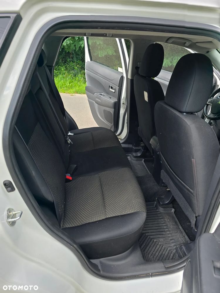 Mitsubishi ASX 1.6 ClearTec 2WD Diamant Edition+ - 25