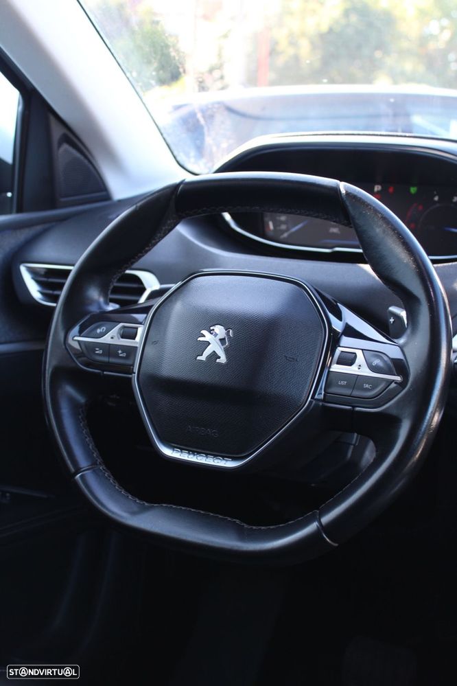 Peugeot 5008 1.6 BlueHDi Allure EAT6 - 4
