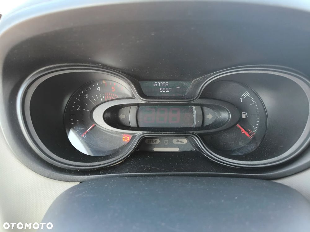 Renault Trafic - 15