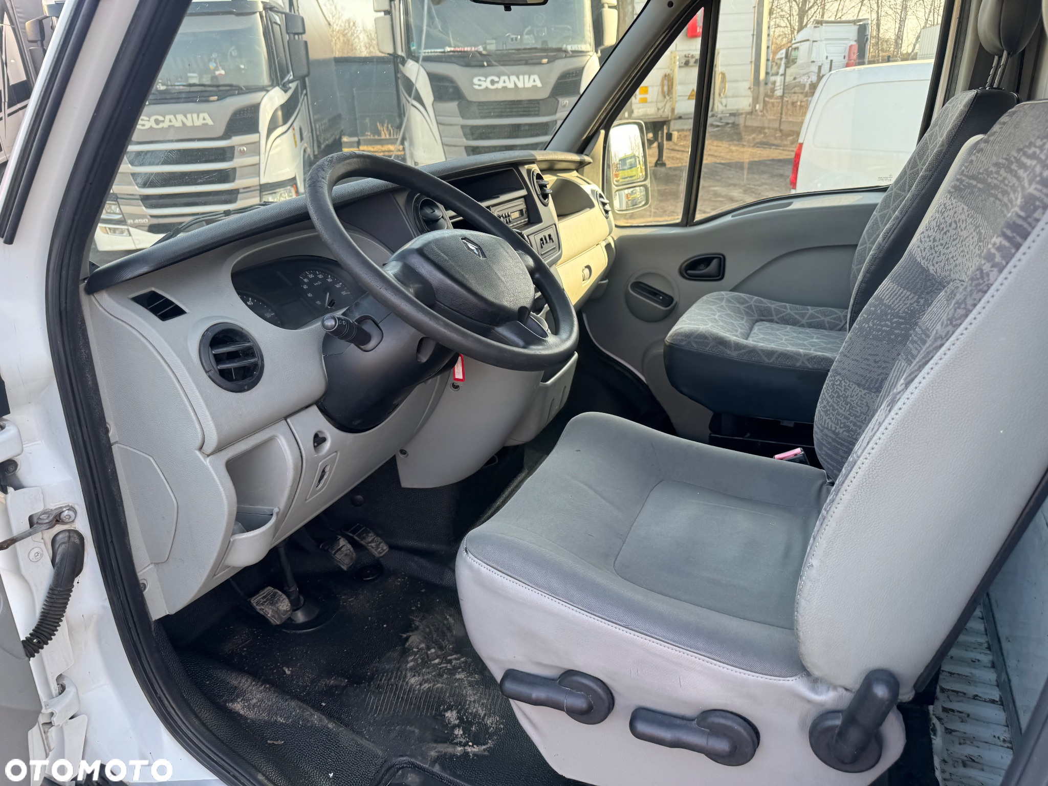 Renault Master 2009r. Kontener Niskopodłogowy Koniowóz Izoterma Max Długi Paka 410cm Winda Dhollandia - 16