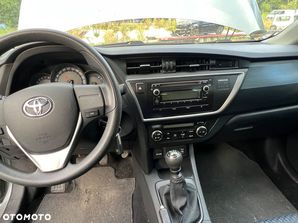 Toyota Auris 1.33 Dual-VVT-i Edition - 7