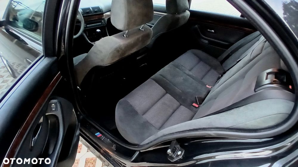 BMW Seria 5 525i - 16