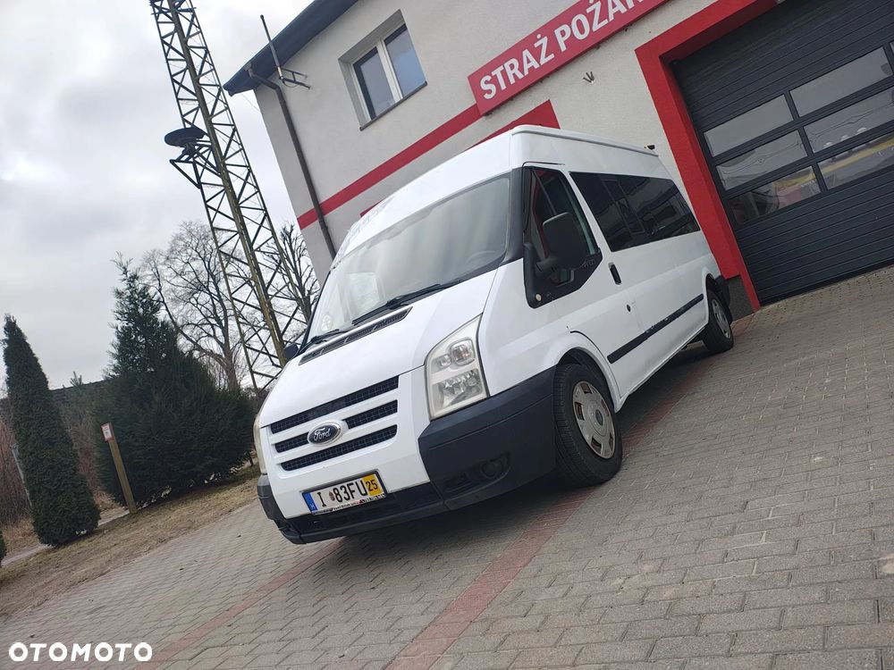 Ford Transit - 26