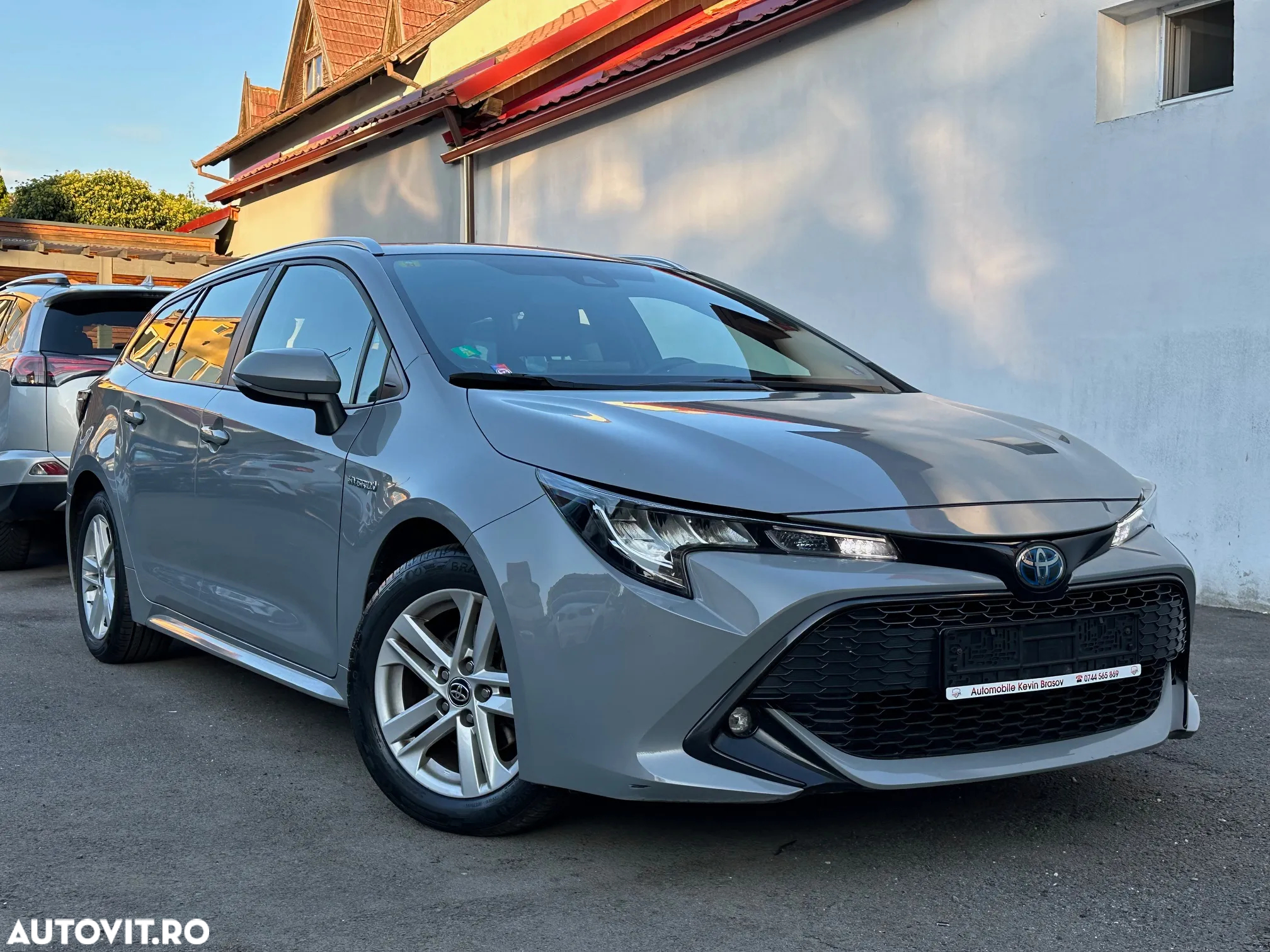 Toyota Corolla 1.8 HSD Active - 37