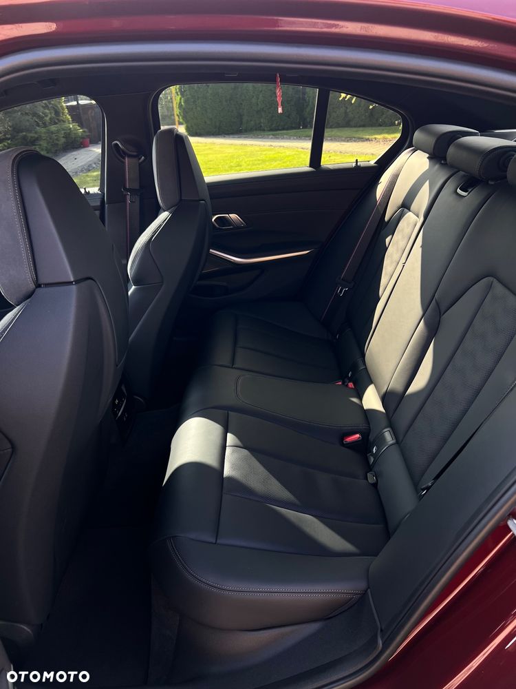 BMW M3 M Competition xDrive sport - 11