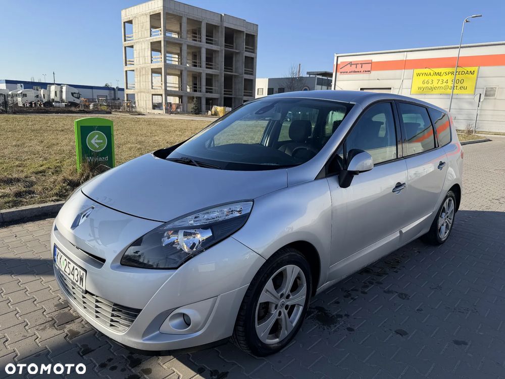 Renault Scenic - 10