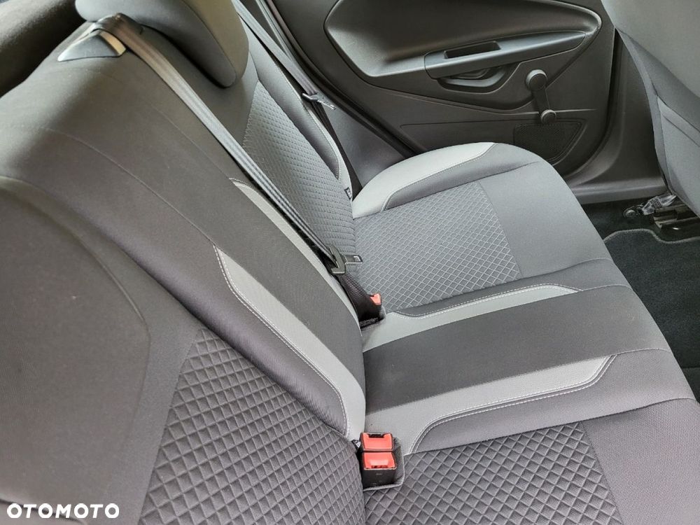 Ford Fiesta - 35