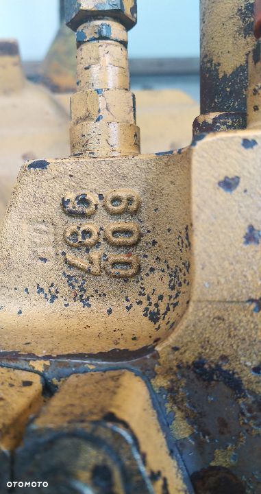 Rozdzielacz hydrauliczny Rexroth Mannesmann 00576172 MH2WH 18  579325 7 sekcji koparki JCB Zeppelin Liebherr CAT Zawór Sekcja - 9