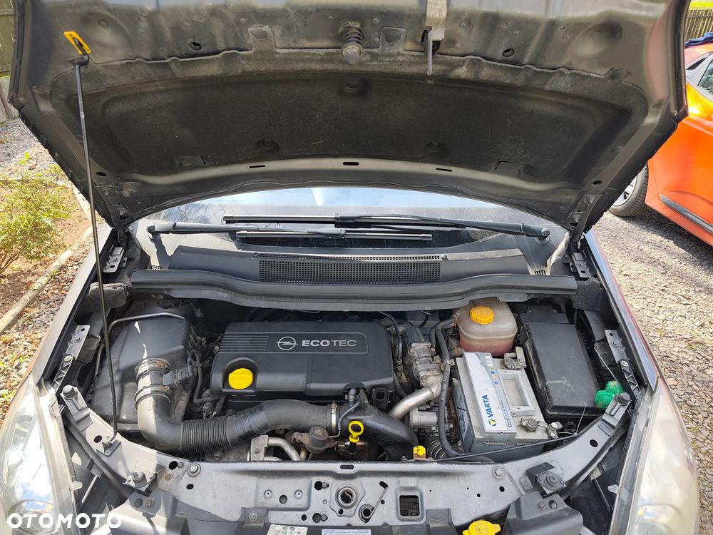 Opel Zafira 1.7 CDTI - 10