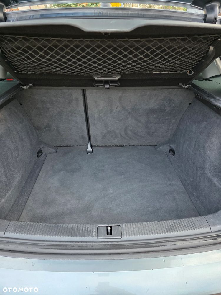 Audi A3 Sportback - 12