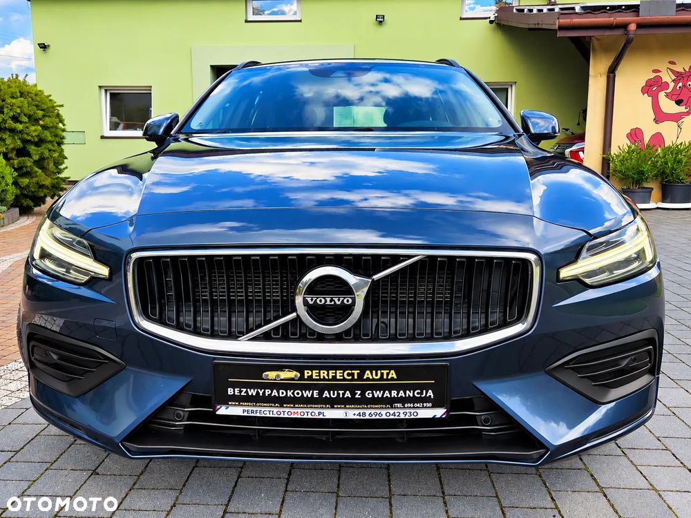 Volvo V60 2021 photo 4