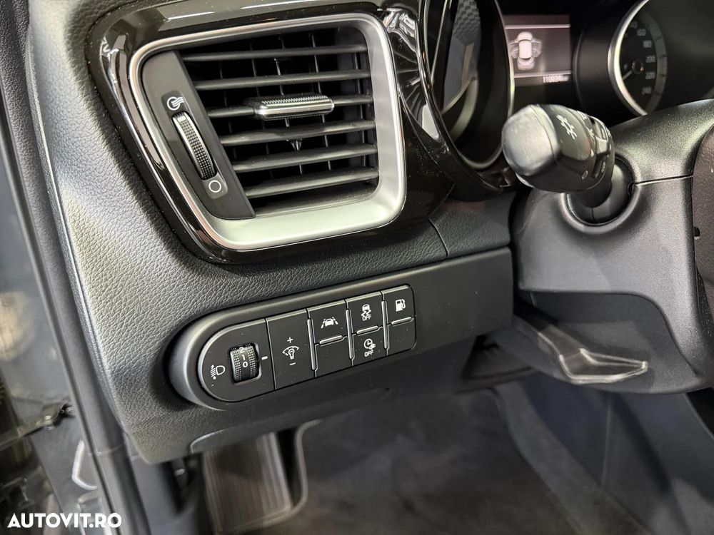 Kia XCeed 1.6 GDI 6DCT PHEV Vision - 21