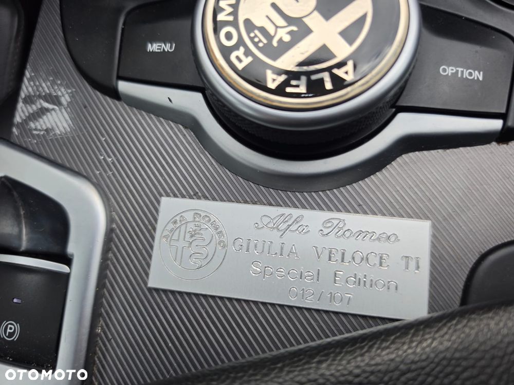 Alfa Romeo Giulia 2.2 D Turbo Veloce TI Q4 - 8