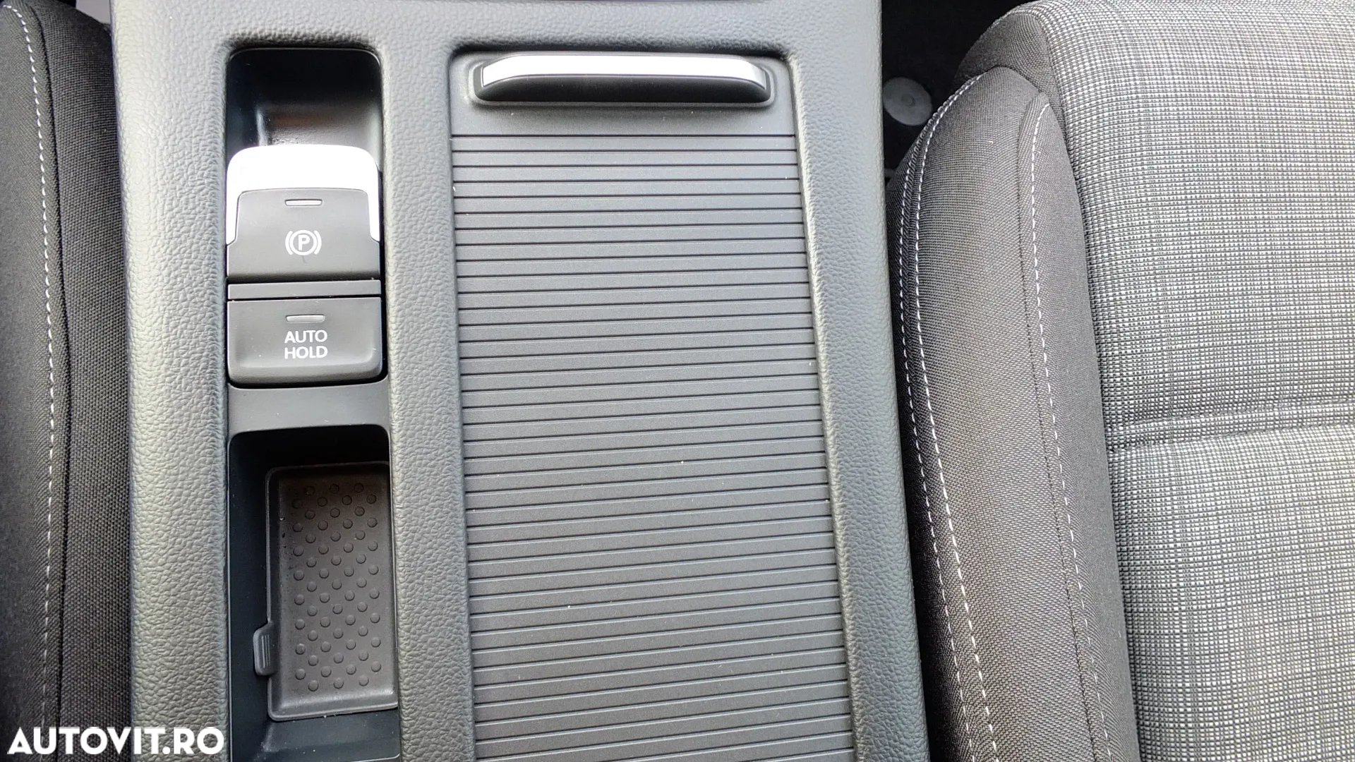 Volkswagen Passat Variant 2.0 TDI DSG Business - 16