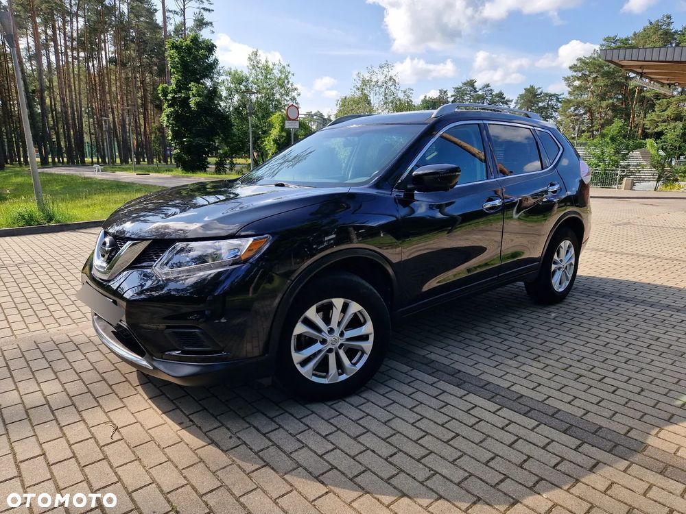 Nissan Rogue - 1