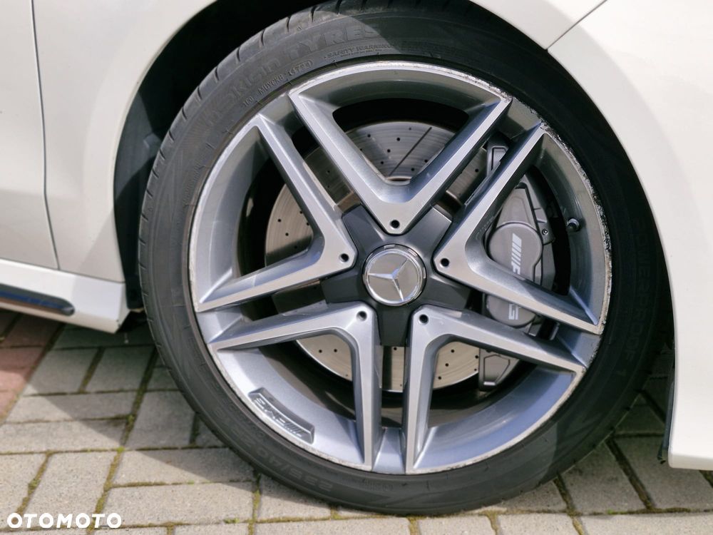 Mercedes-Benz CLA - 30
