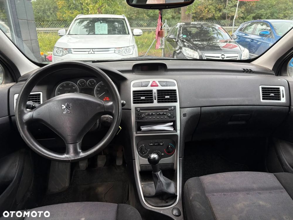 Peugeot 307 110 Premium - 9